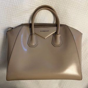 COPY - GIVENCHY Shiny Lord Calfskin Medium Antigona Taupe